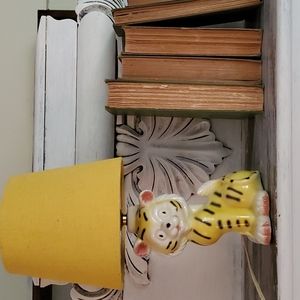Vintage Tiger Cub Cottagecore Lamp with Shade no Bulb due to possible breakage